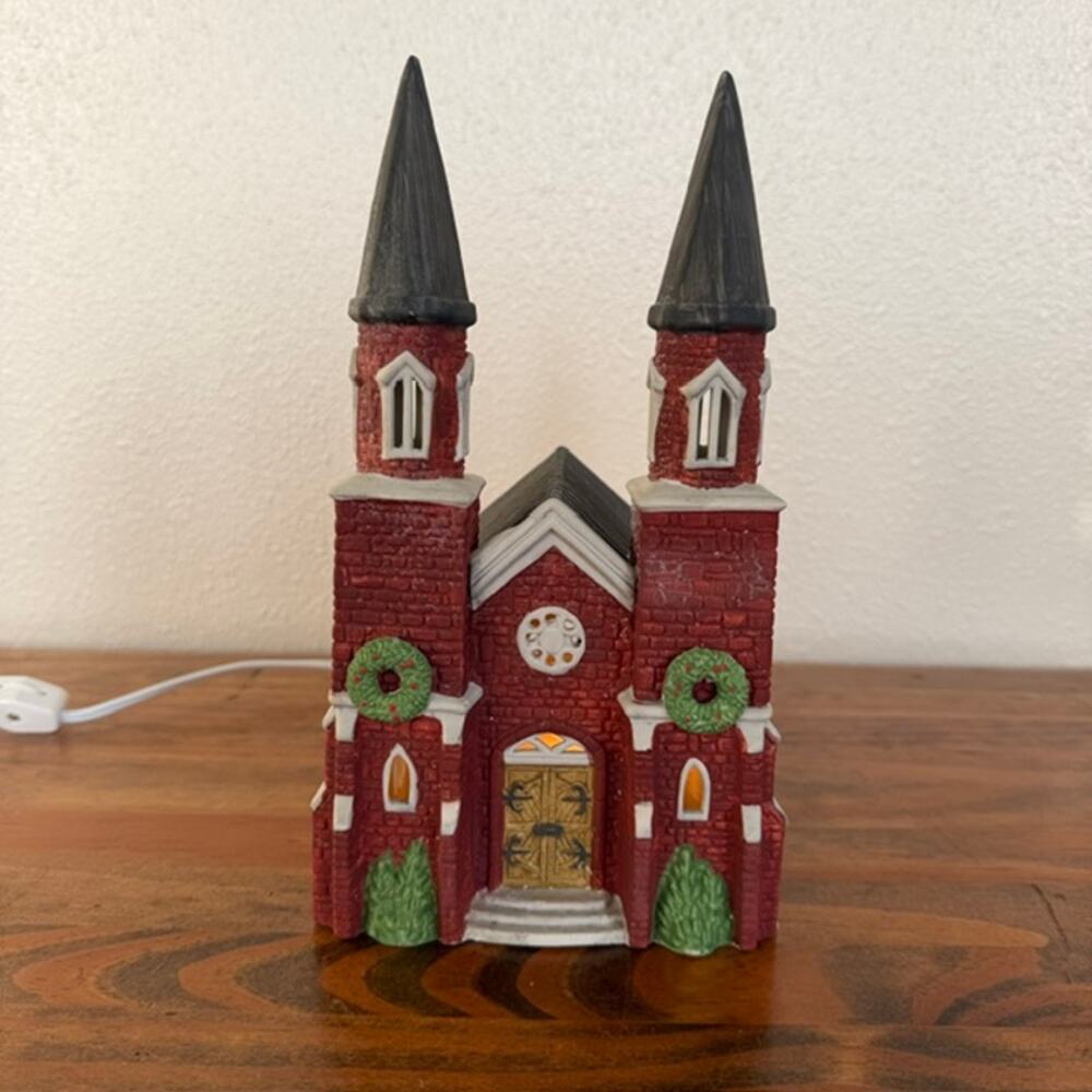Department 56 Dickens Village Collection 1987 Brick Abbey 65498